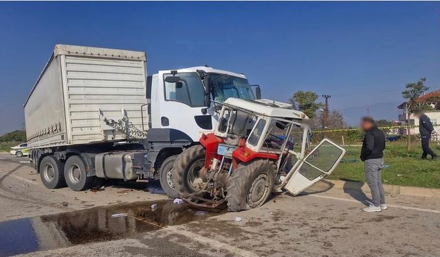 Erbaa’da Traktör İle TIR Çarpışmıştı: Acı Bilanço 2’ye Yükseldi!