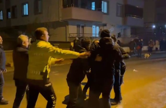 Erbaa’da Korkutan Yangın: Alevler Sıçradı, Ardından Kavga Çıktı!