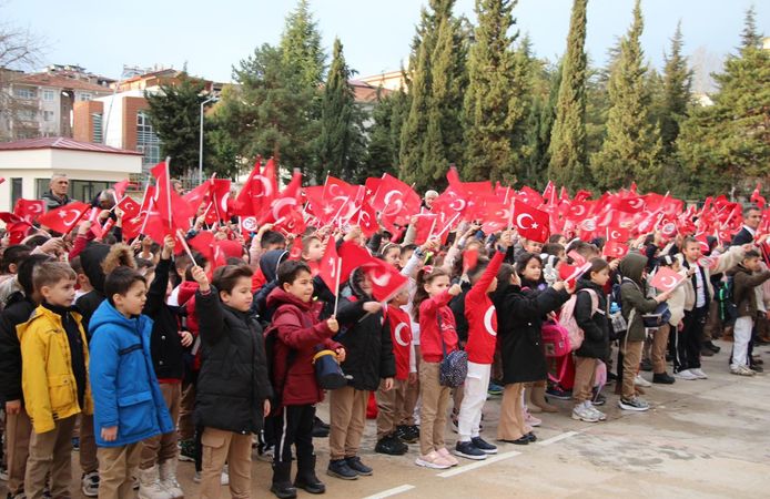 Erbaa’da Ders Zili "Albayrak" Gölgesinde Çaldı: 18 Bin Öğrenci İçin İkinci Dönem Heyecanı!