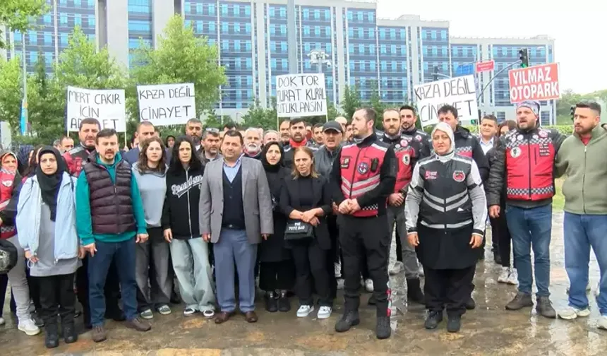 Motosiklet Tutkunlarından "Adalet" Talebi: Oguz, Murat ve Mert İçin Konvoy Düzenlendi