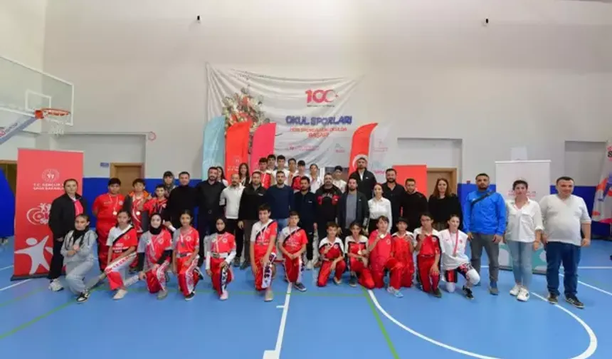 Kick Boks İl Şampiyonası Sonuçlandı: Genç Sporcular Türkiye Şampiyonası İçin Hedefe Kilitlendi