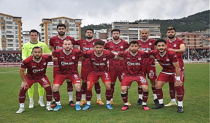 Tokat Plevnespor’da Ayrılık Rüzgârı! Yeni Sezon Öncesi 11 Futbolcuya Veda Edildi
