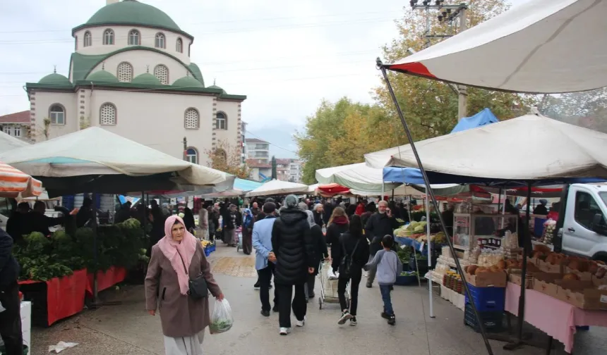 Erbaa Pazar Esnafı: Sebze Fiyatları Düşük, Müşteri Memnuniyeti Yetersiz