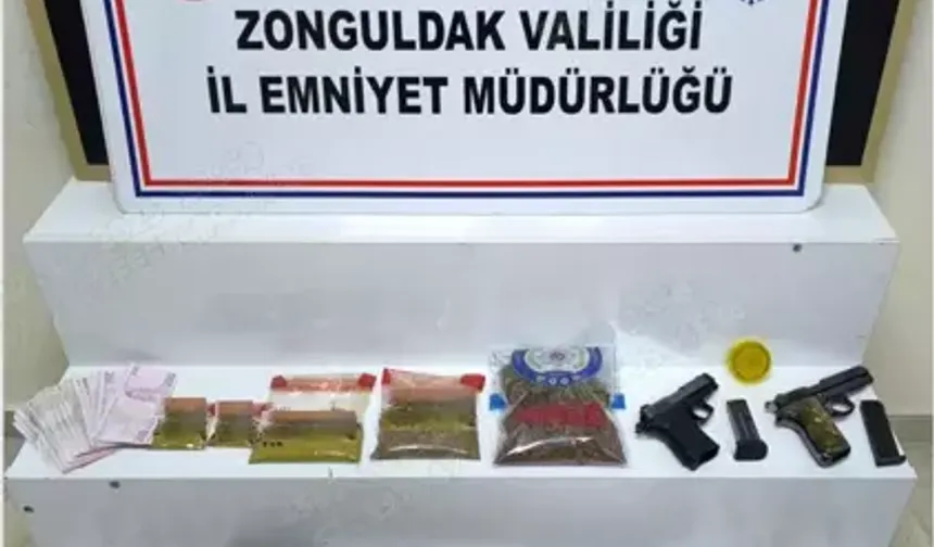 Uyuşturucu Operasyonu: 5 Kişi Tutuklandı