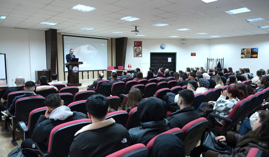 TOGÜ’de Öğrencilere Siber Güvenlik Semineri
