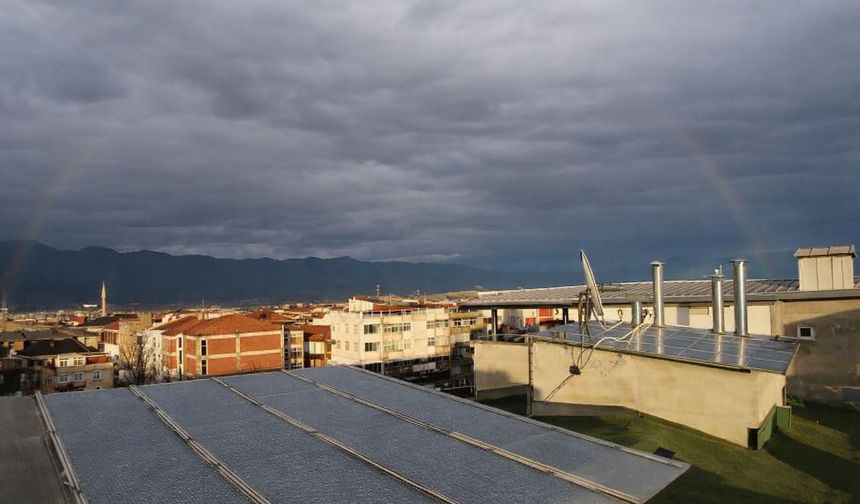 Erbaa’da Kartpostallık Sabah: Yağmur Gitti, Gökkuşağı Geldi!