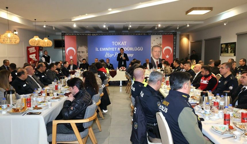 Vali Köklü Emniyet Teşkilatı ile İftarda Buluştu