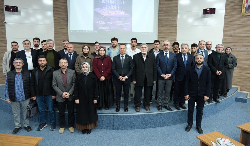 Tokat’ta Kur’ân-ı Kerîm’i Güzel Okuma ve Hafızlık Yarışması Düzenlendi