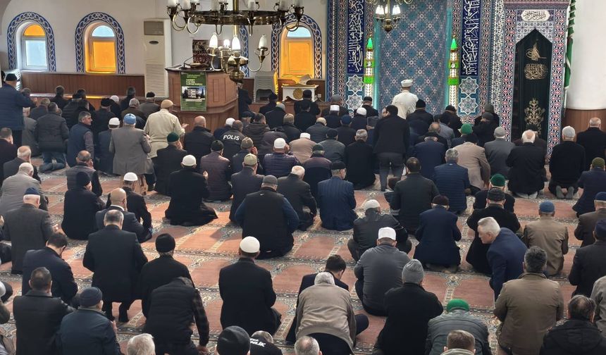 Erbaa’da Çanakkale Şehitleri İçin Anlamlı Program: Dualar Semaya Yükseldi