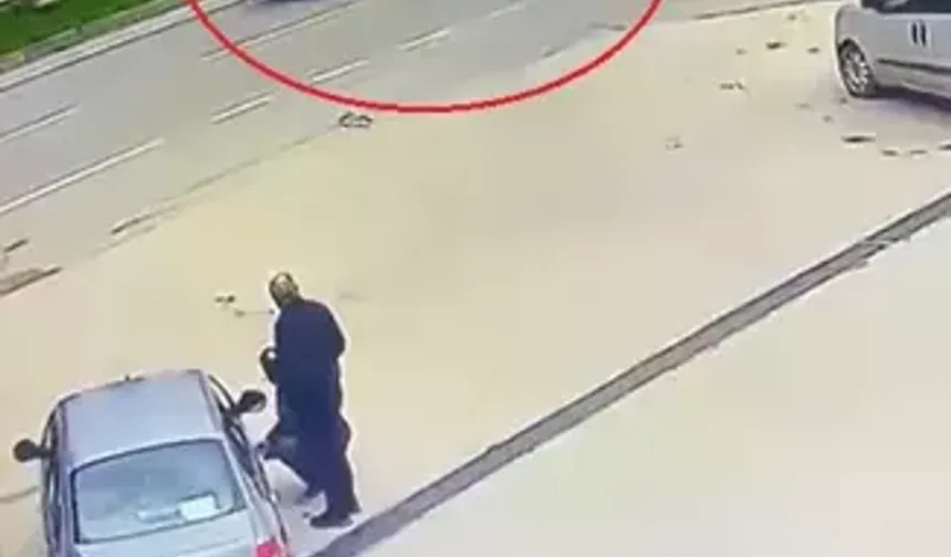 El Freni Çekilmeyen Araç Kazaya Neden Oldu