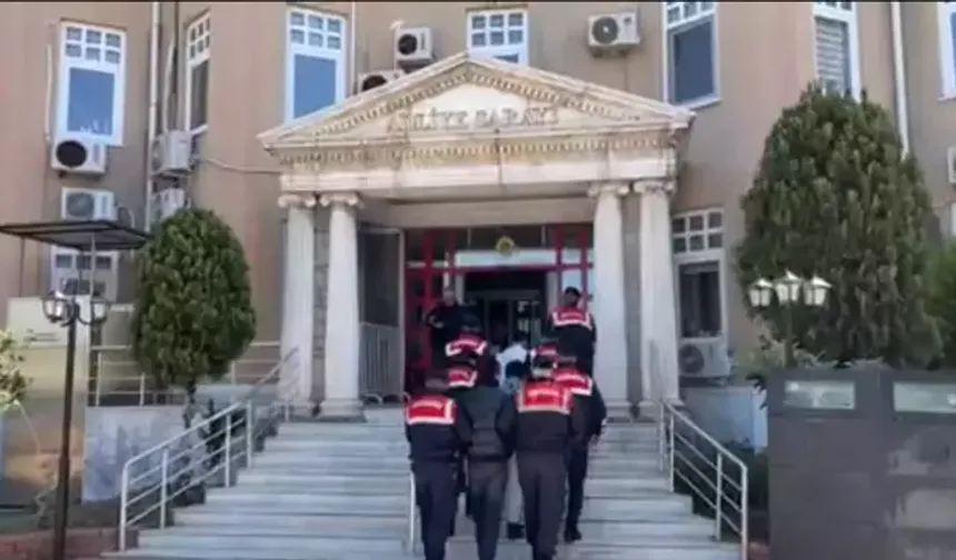 101 Kaçak Göçmen Yakalandı, 3 Organizatör Tutuklandı