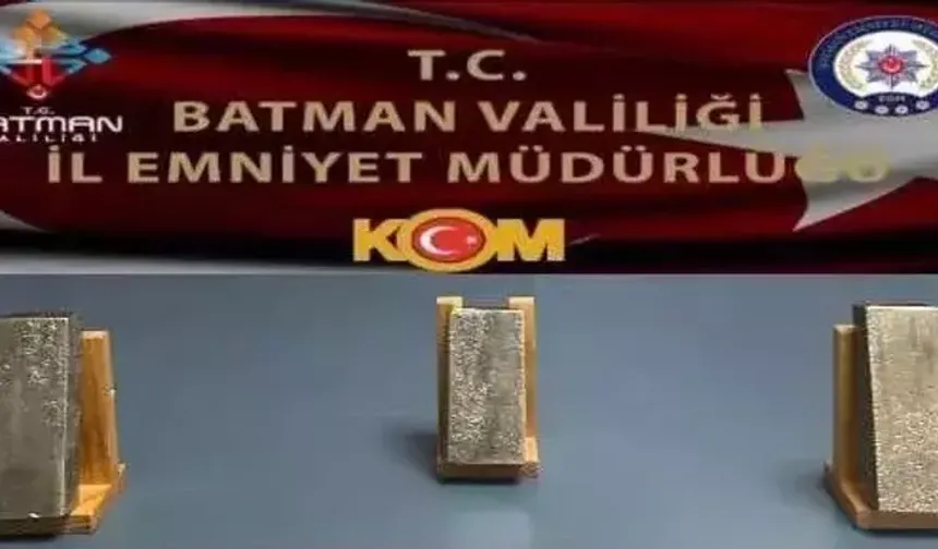 Makedonyalı Kulüp Başkanı 2,5 Kilo Kaçak Altınla Yakalandı