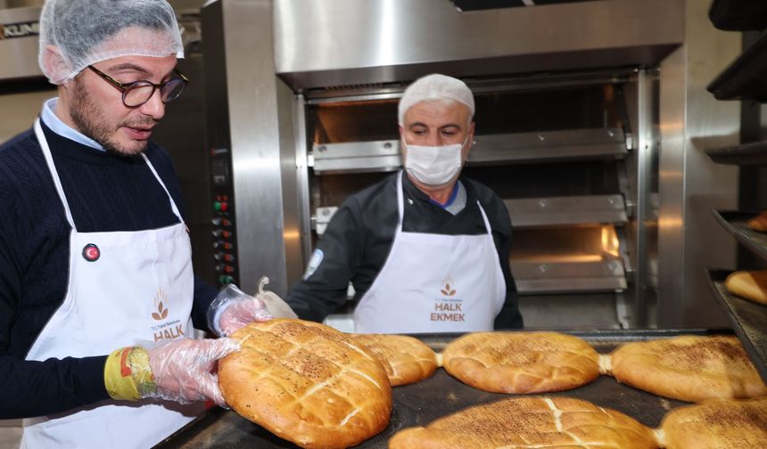 Tokat Belediyesi’nden Ramazan Boyunca Sıcak Pide Hizmeti