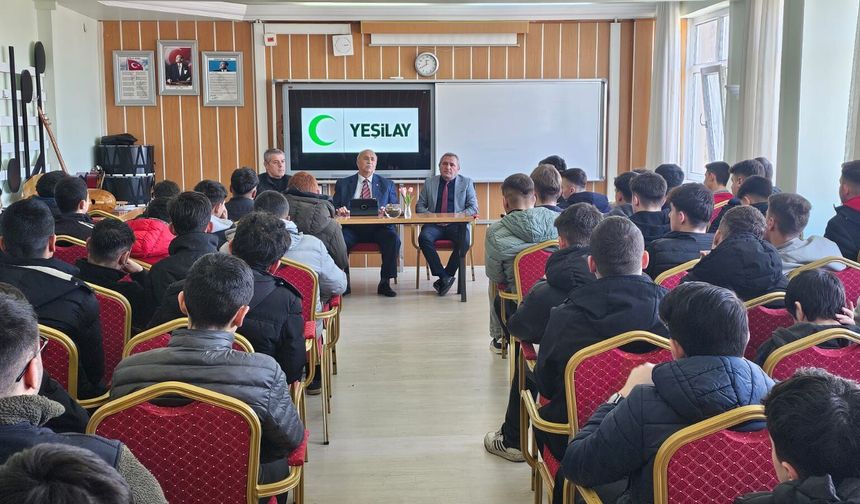 Niksar’da Gençlere "Yaşam" Dersi: Bağımlılıkla Mücadelede Yaşanmış bir Hikaye