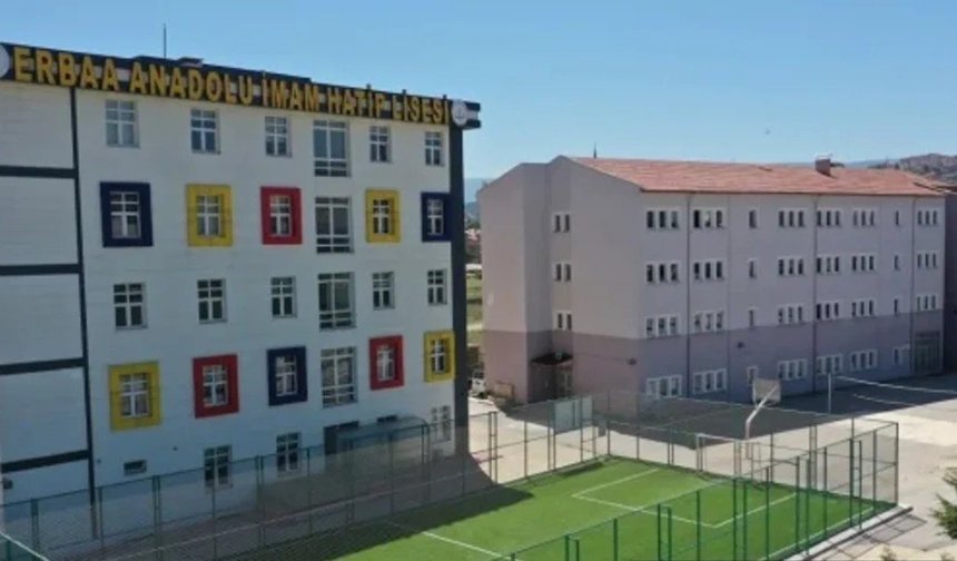 Erbaa Anadolu İmam Hatip Lisesi Yarım Asrı Devirdi: 50. Yıl Gururu!