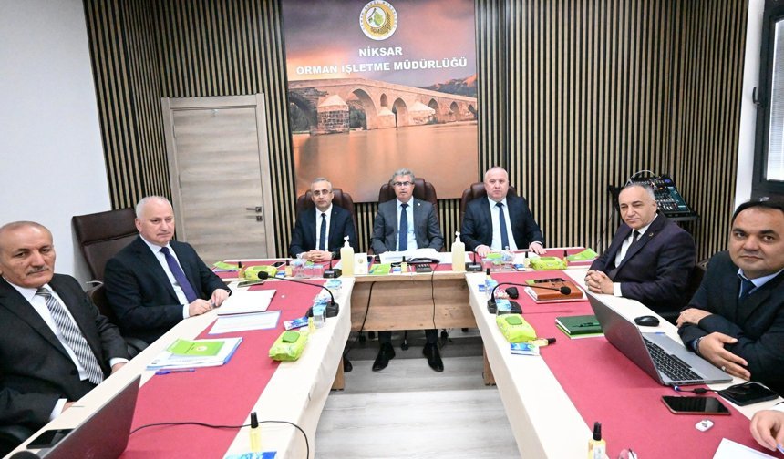 Niksar’da Orman Zirvesi! 15 İşletme Müdürü 2026 Hedefleri Mercek Altında!