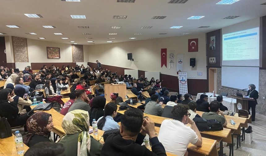 TOGÜ’den Dev Seferberlik: 34 Bin Öğrenciye "Bağımsız Gelecek" Eğitimi!