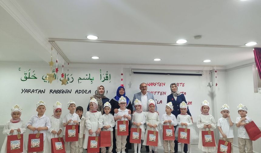 15 Temmuz Çocuk Akademisi’nde Kur’an-ı Kerim Sevinci: 210 Minik Yürek Taçlandı
