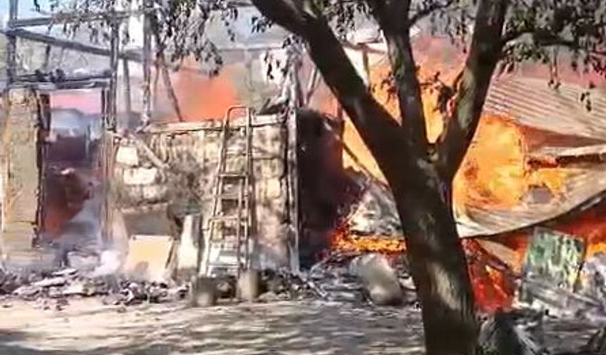 Tokat'ta Bir Evin Müştemilatında Yangın Çıktı
