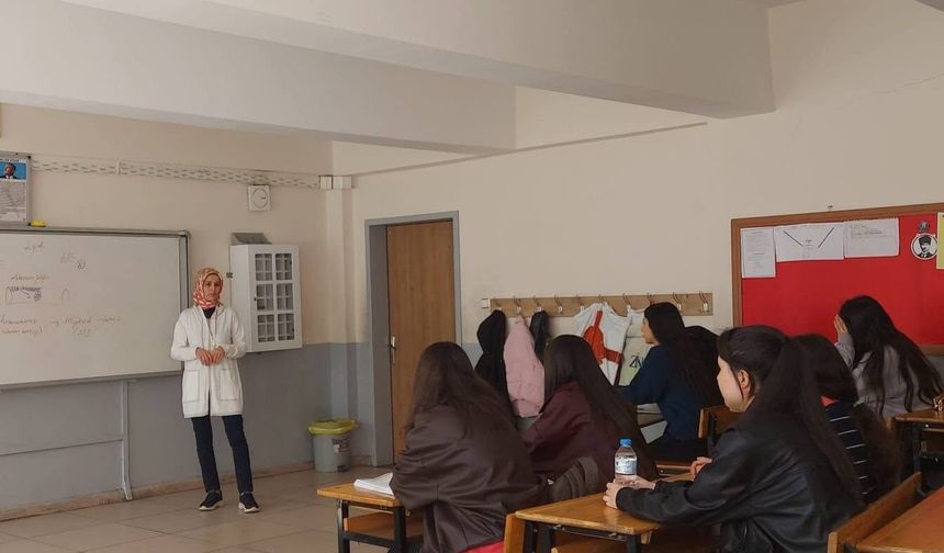 Erbaa'da Liselilere Hayat Veren Seminer: Gençler Organ Bağışı İçin Bilinçleniyor