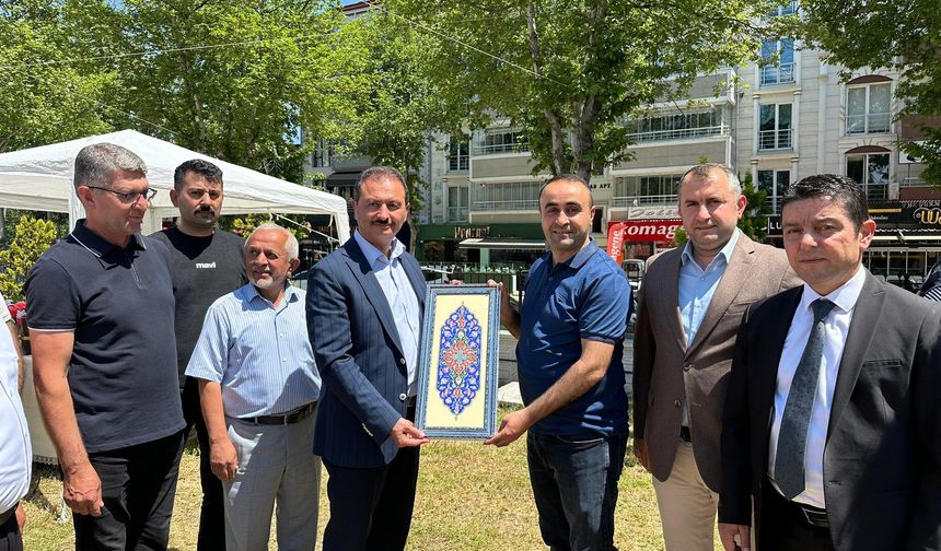 Milletvekili Cüneyt Aldemir, Zile Halk Eğitimi Merkezi Kursiyerlerinin Sergisini Ziyaret Etti