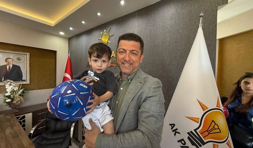 AK Parti Erbaa İlçe Başkanlığı'ndan Öğrencilere Karne Etkinliği