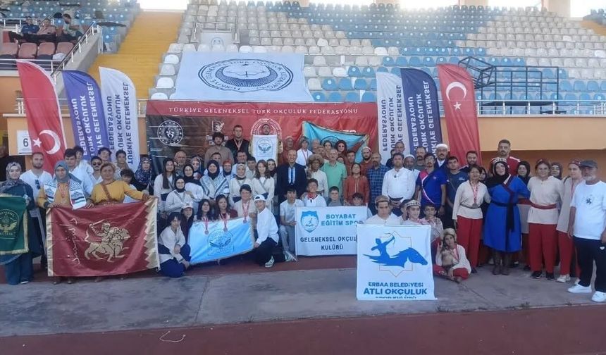 Geleneksel Okçulukta Gurur Tablosu: Sporcularımız Elemeleri Başarıyla Tamamladı