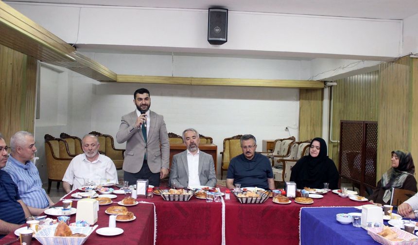 Tokat İl Müftülüğü'nden Müftü Yardımcılarına Veda Yemeği