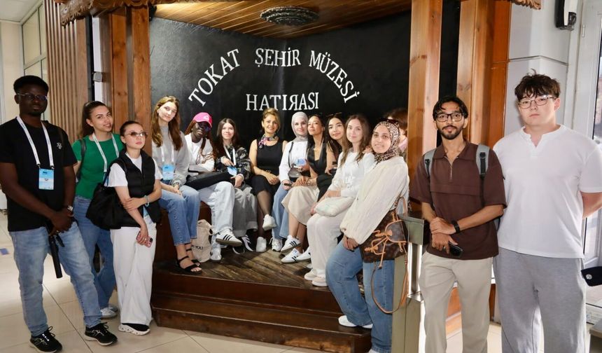Tokat’ta Dünya Gençliği Buluştu: Uluslararası Öğrenciler Türk Kültürünü Yaşayarak Öğreniyor!