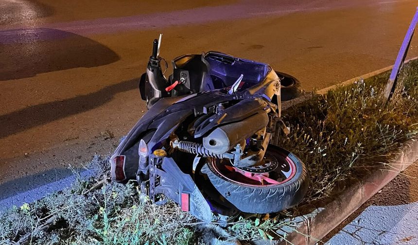 Kediye Çarpmamak İçin Manevra Yapan Motosikletli Kaza Yaptı: 1 Ölü