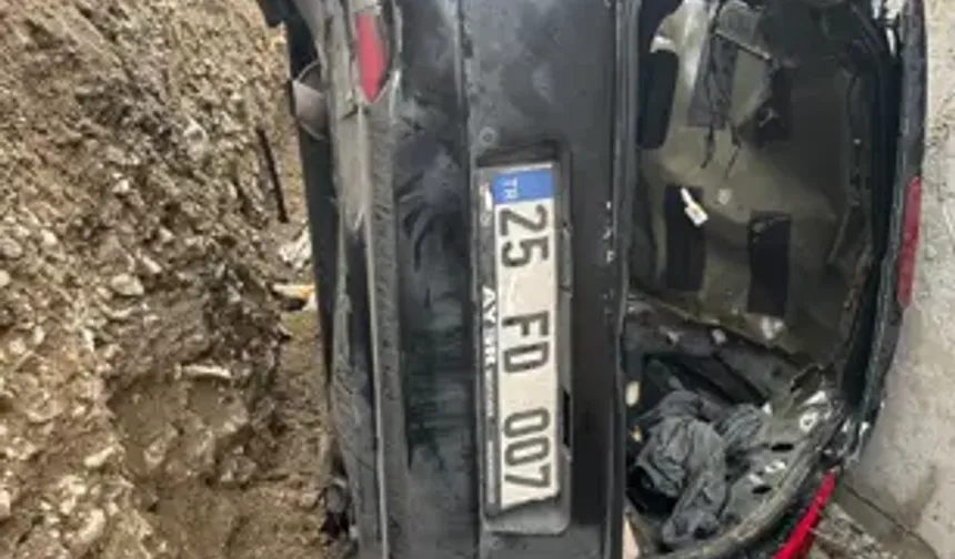 Yol Genişletme Çalışması Yapılan Alana Uçan Otomobildeki 3 Kişi Öldü