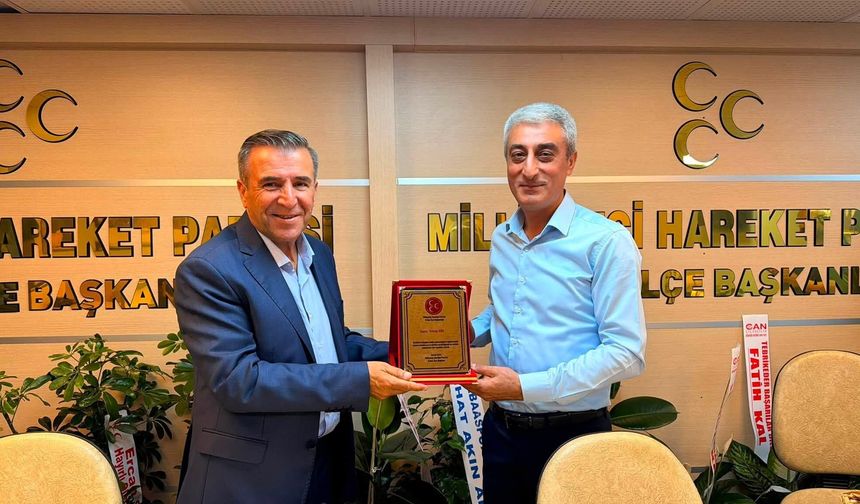 MHP Erbaa İlçe Başkanlığı’nda Devir Teslim Töreni Yapıldı