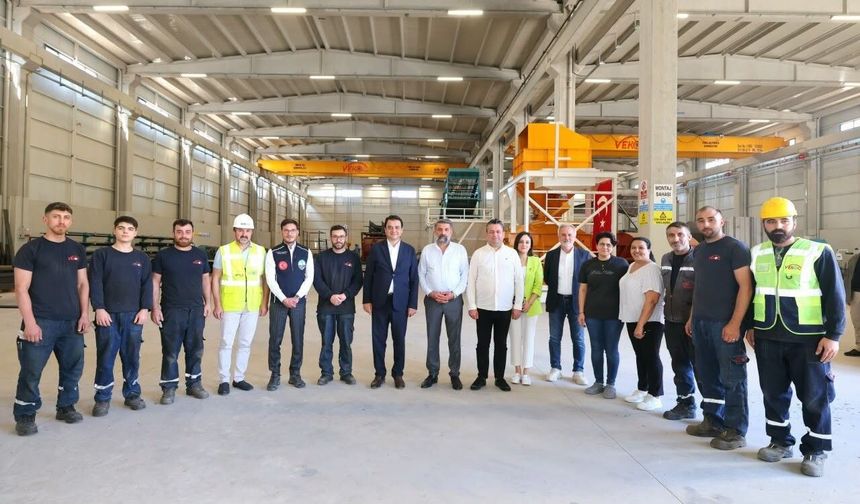 Vali Köklü ve Başkan Yazıcıoğlu’ndan OSB’de Üretim Tesisine Ziyaret