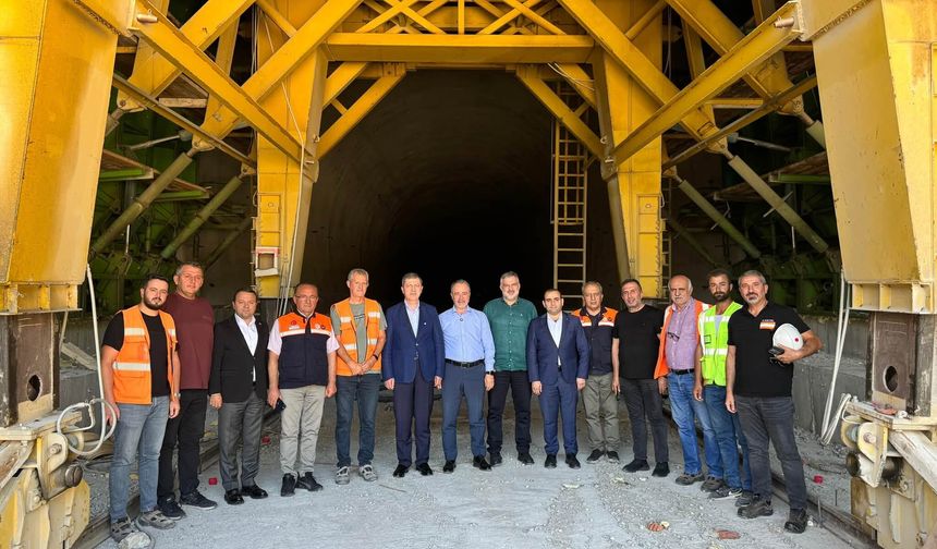 Milletvekili Mustafa Arslan Tokat-Niksar Yolundaki 1.440 Metrelik Tünel İnşaatını İnceledi