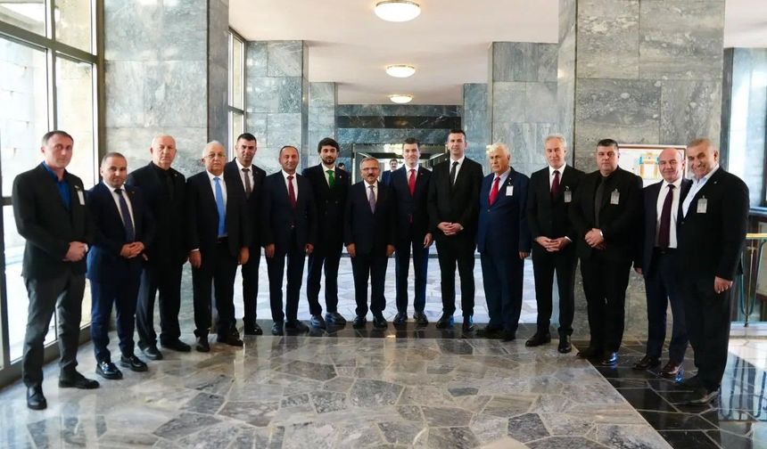 Erbaa Heyeti TBMM’de Tokat Milletvekillerini Ziyaret Etti