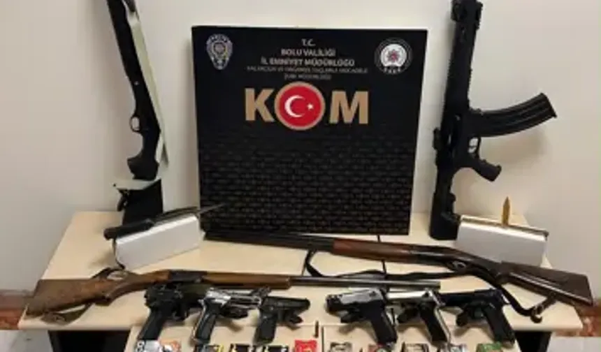 Sanal Medyadan Silah Paylaşımları Yapanlara Operasyon: 21 Gözaltı