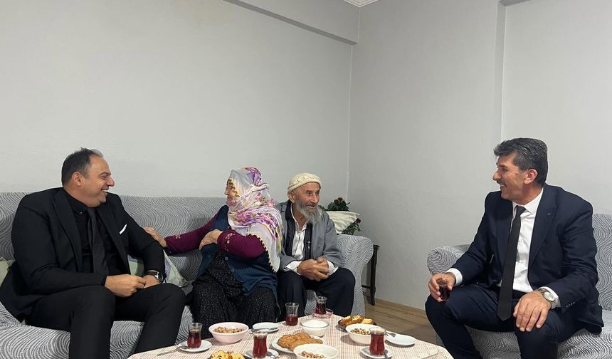 Kaymakam Dr. Remzi Demir’den Yaşlılar Haftası’nda Ziyaret