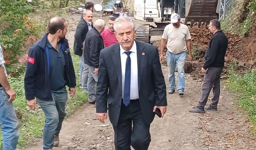 Başkan Hünerci Kelcenli Mezrası’ndaki Yol Çalışmalarını İnceledi