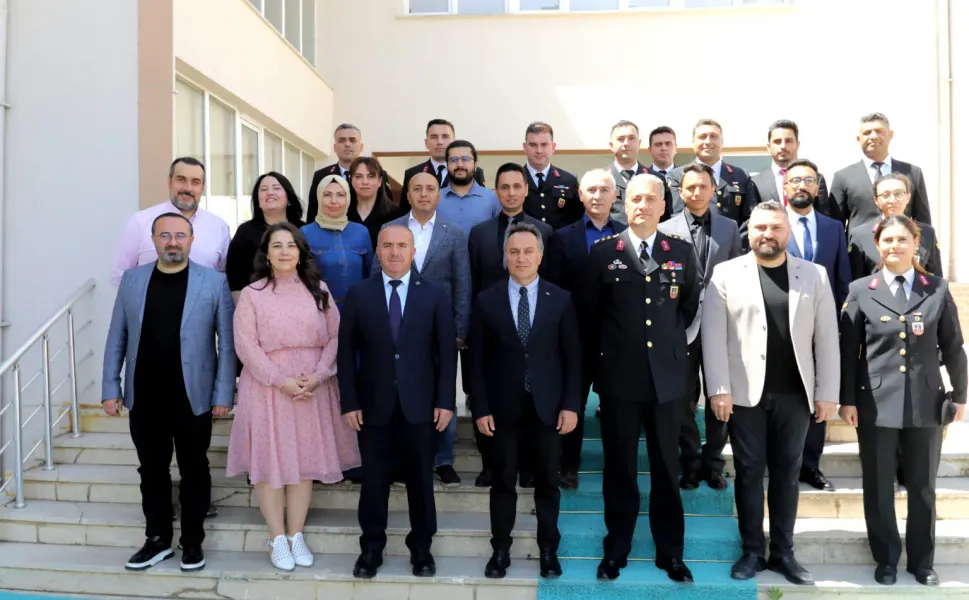 Tokat’ta Üniversite ve Jandarma Ortaklığıyla Kırsalda Dijital Okuryazarlık Seferberliği