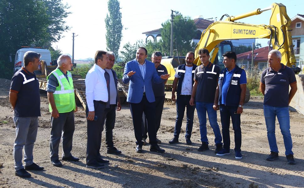 Erbaa Kaymakamı Sahada: Yatırımlar ve Hizmetler Takipte