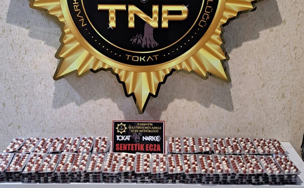 Tokat’ta 4 Bin 382 Sentetik Hap Ele Geçirildi