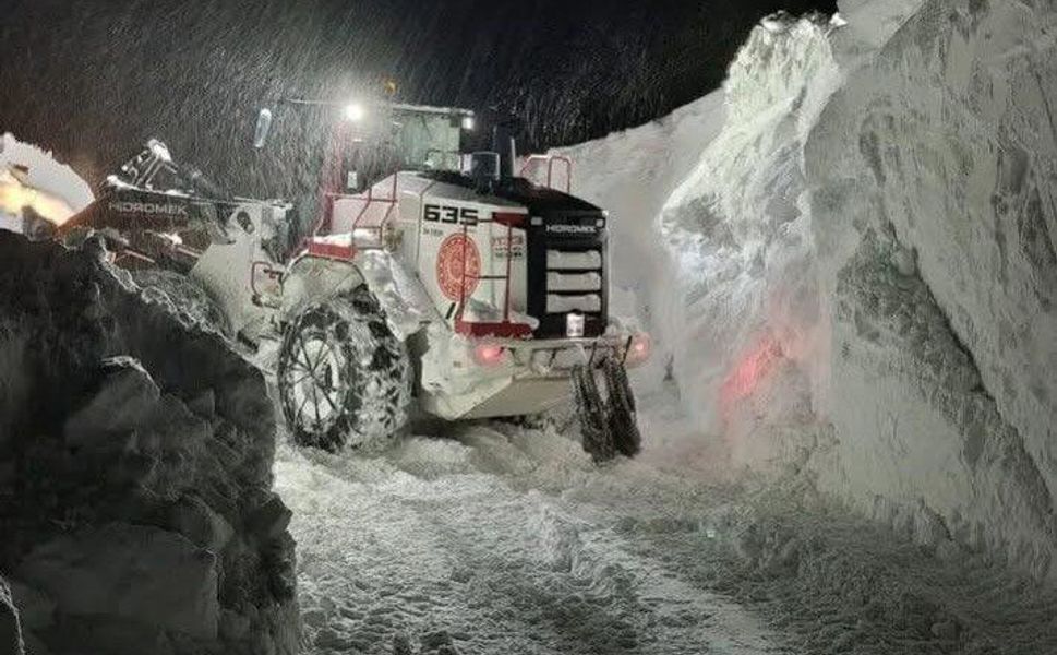 Tokat’ta Kar Yağışı Sebebiyle 301 Köy Yolu Ulaşıma Kapandı