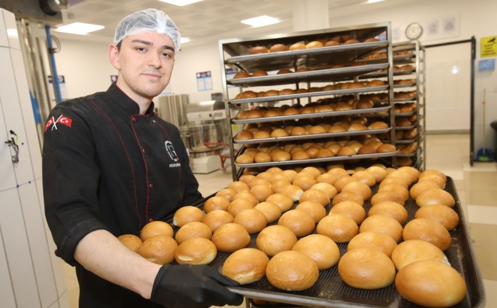 TOGÜ’de Üretim Devrimi: 10 Ayda Tam 1 Milyon 250 Bin Roll Ekmek!
