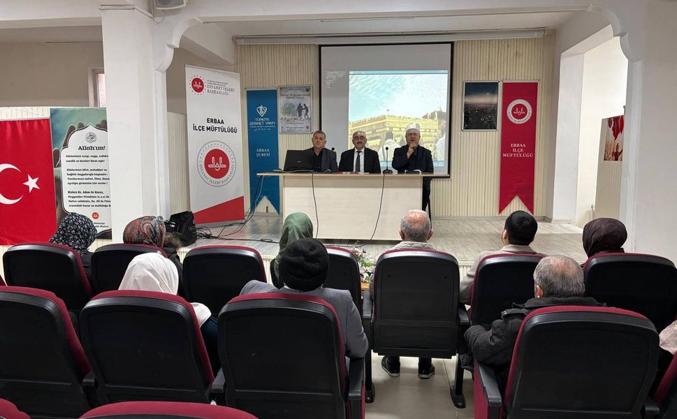 Erbaa’da Ramazan Umrecilerine Kutsal Topraklar Öncesi Eğitim Semineri