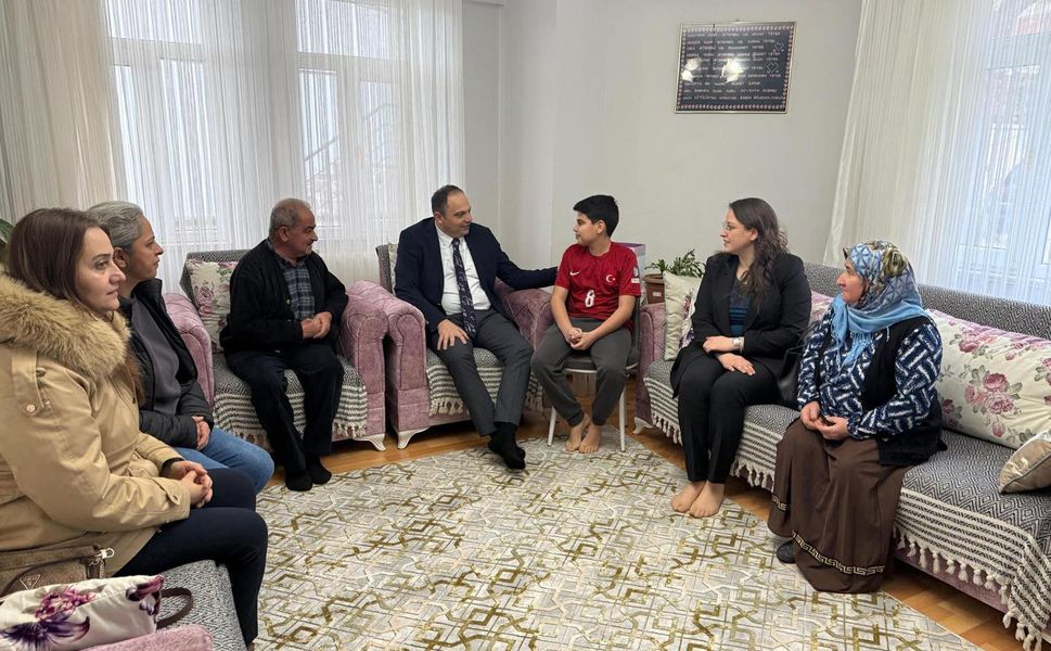 Kaymakam Demir ve Eşinden Ramazan Ziyaretleri