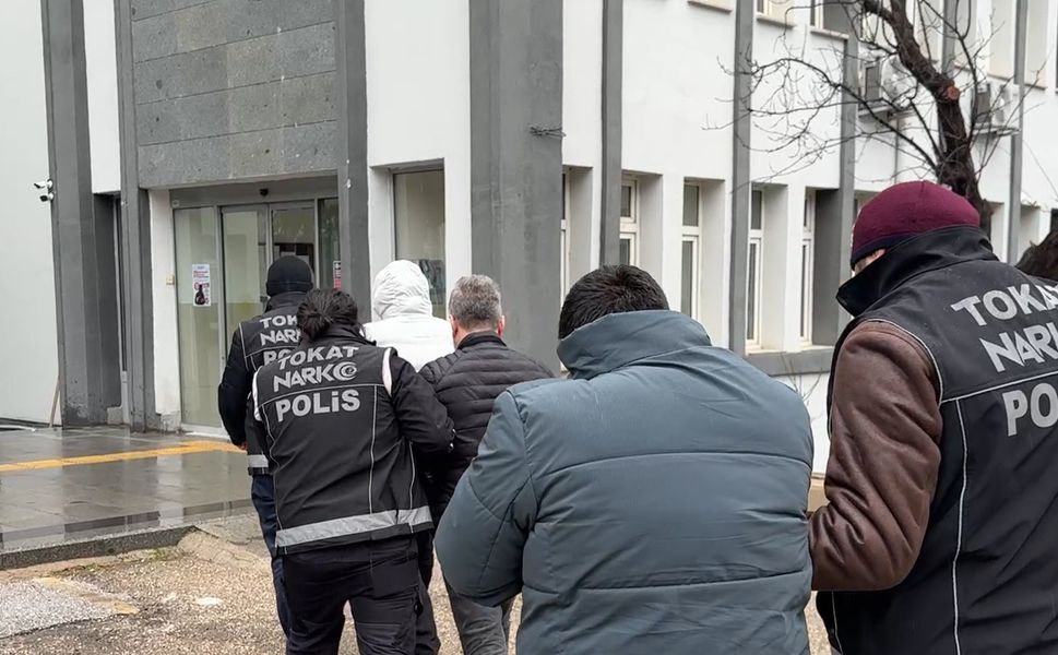Tokat’ta İlaç Operasyonu: 3 Tutuklama