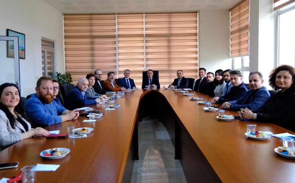 TOGÜ’de Akademik Atılım: Rektör Yılmaz Sahaya İndi, Hedef Dünya Sıralaması!