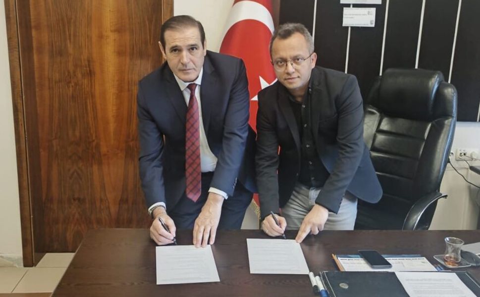 Tokat MYO’ya 1 Tonluk Destek: Karabuğday Hibesi ile Üretim Odaklı Eğitim Dönemi!