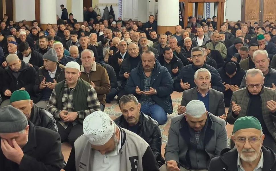 Erbaa Berat Kandili’ni Dualarla Karşıladı