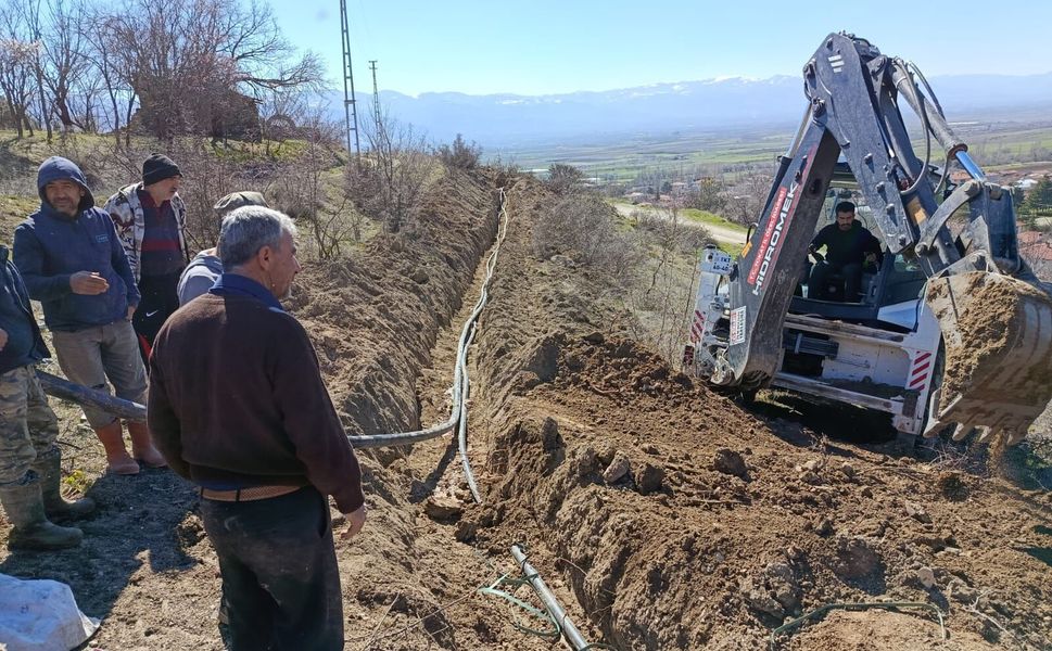 Tokat İl Özel İdaresi’nin Köylerdeki Çalışmaları Hız Kesmeden Sürüyor